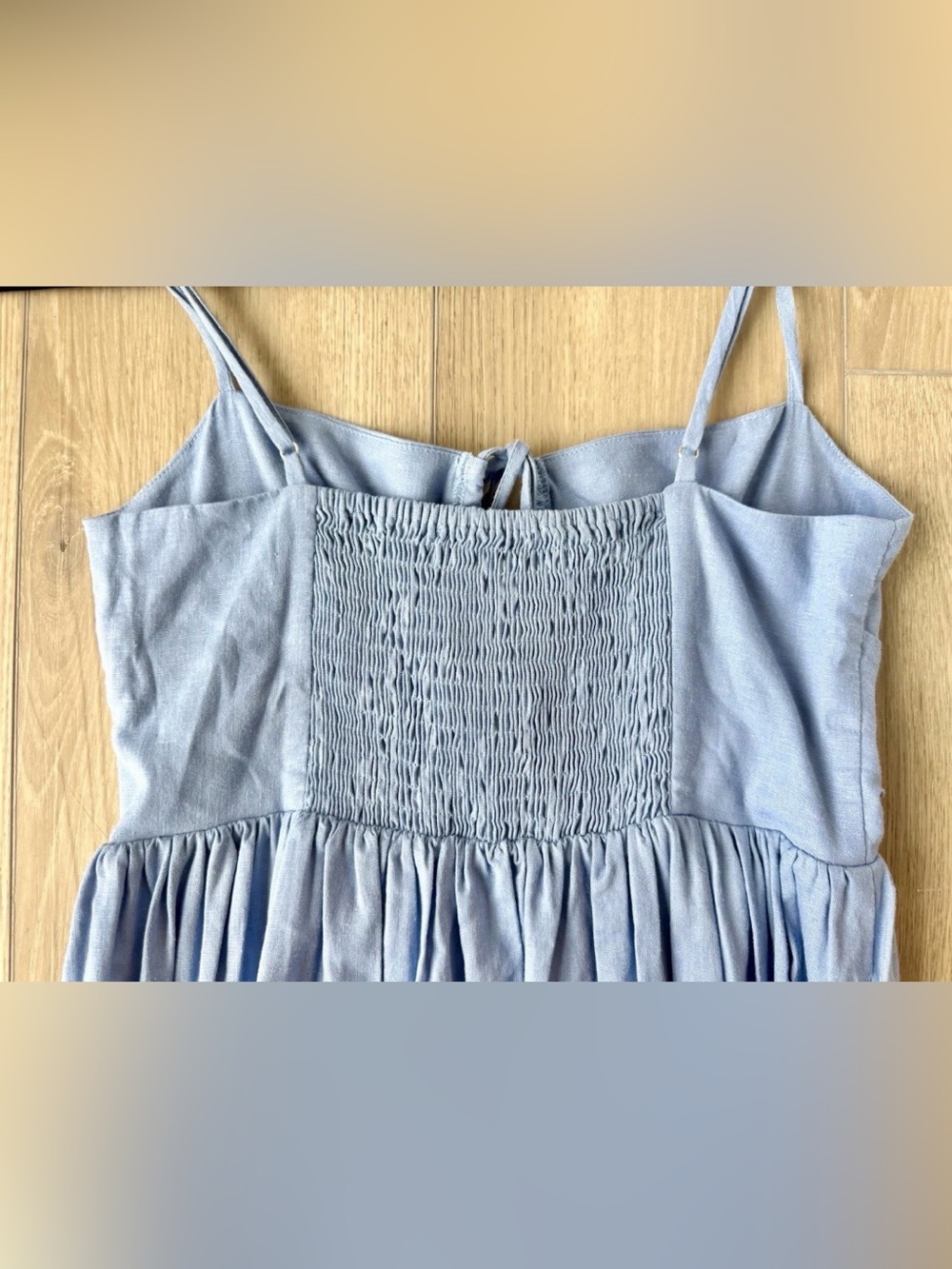 Sophie Rue Finn Dress XS
French Blue Tie Front Midi Smocked Back EUC Coastal EUC - Picture 13 of 14